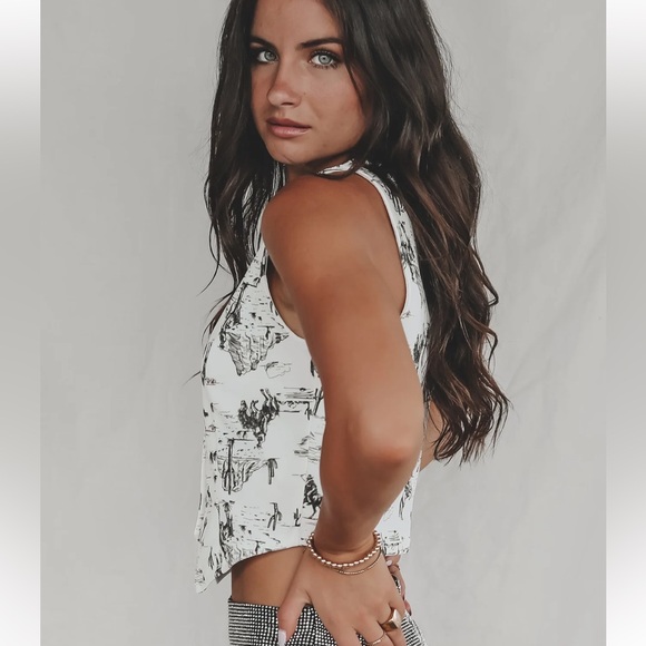 TRUE TO IT WESTERN COWBOY PRINT TOP - Picture 3 of 8